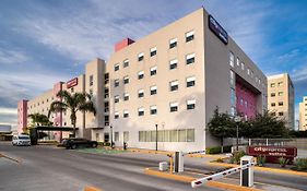 City Express Suites By Marriott Queretaro